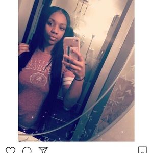 Meet your Posher, Samira